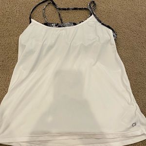 Gap fit sport tank